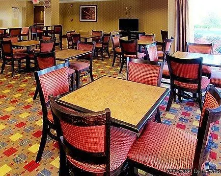 La Quinta By Wyndham Warner Robins - Robins Afb 